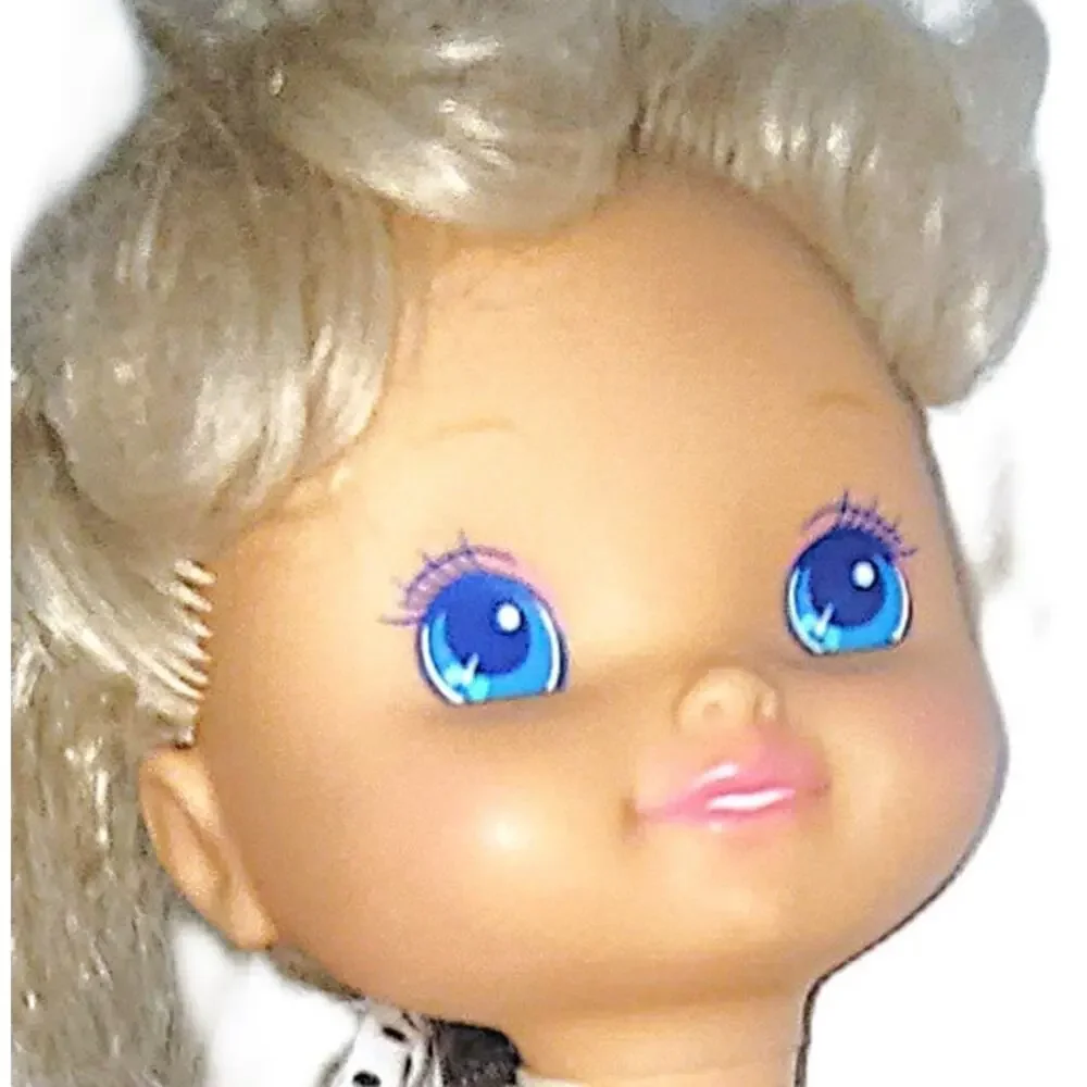 12" 1990s Vintage Tapsie Tap Dancing Doll By Mattel #5703 (Missing her Cassette) - Picture 4 of 11